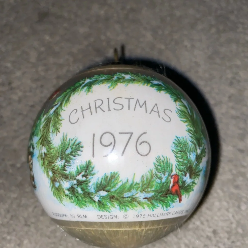 VINTAGE‎ 1976 HALLMARK Cards RUDOLPH THE RED NOSED REINDEER SATIN BALL ORNAMENT